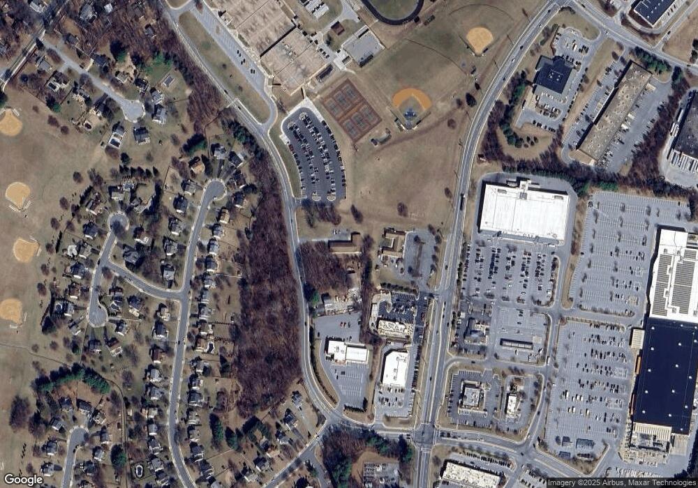 5921 Bartholow Rd, Eldersburg, MD 21784 - photo 1