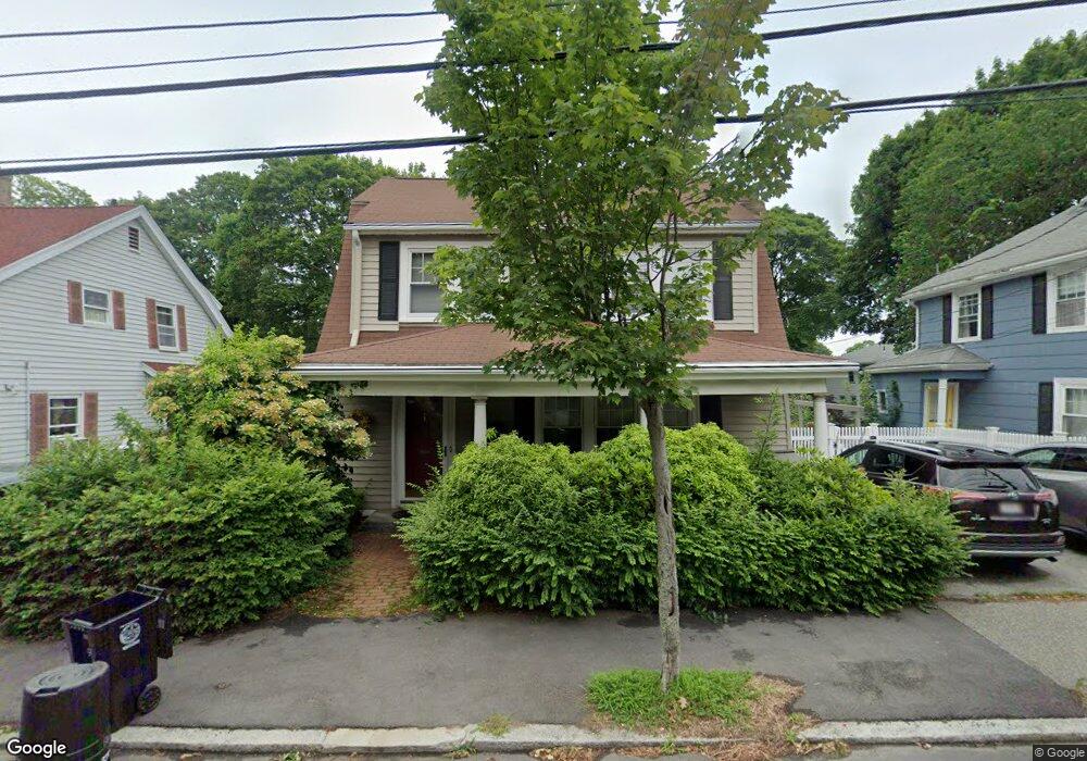 98 Redington St, Swampscott, MA 01907 - photo 1