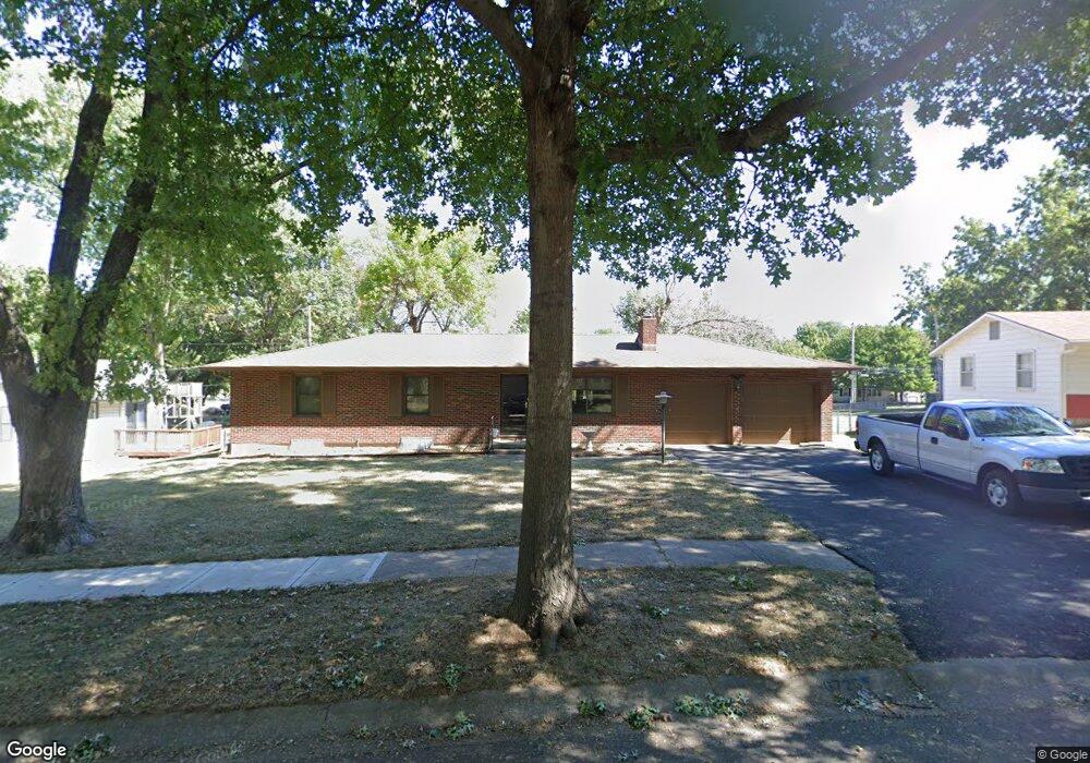 6725 Earnshaw St, Shawnee, KS 66216 - photo 1