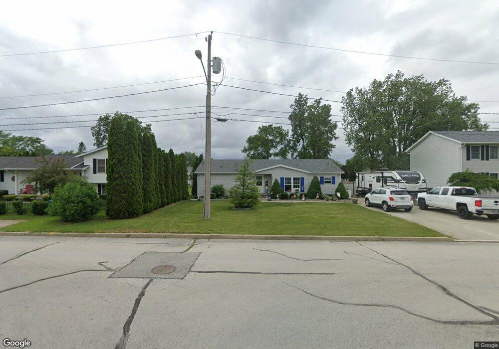 000 Brookside Dr, Woodville, OH 43469 - photo 1