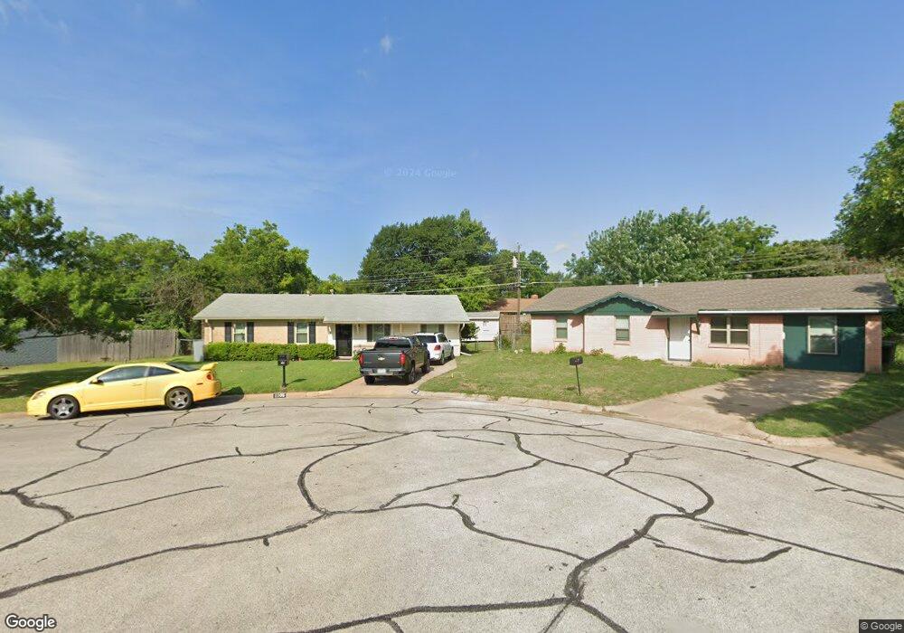 1105 Bryan Cir, Bedford, TX 76022 - photo 1