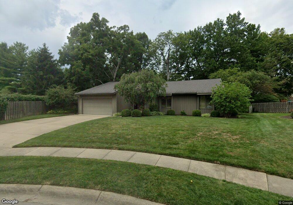 3566 Walnut Grove Ct, Columbus, IN 47203 - photo 1