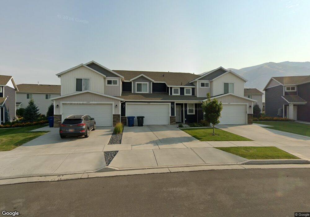 1403 E 380 S, Hyrum, UT 84319 - photo 1