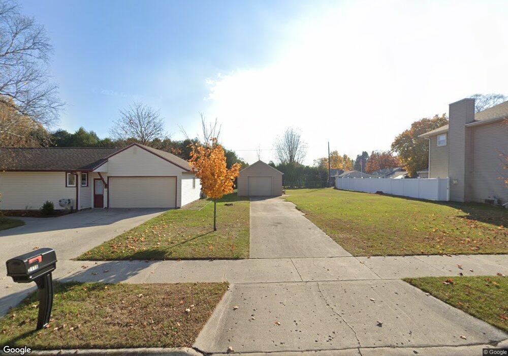 2123 43rd St, Two Rivers, WI 54241 - photo 1