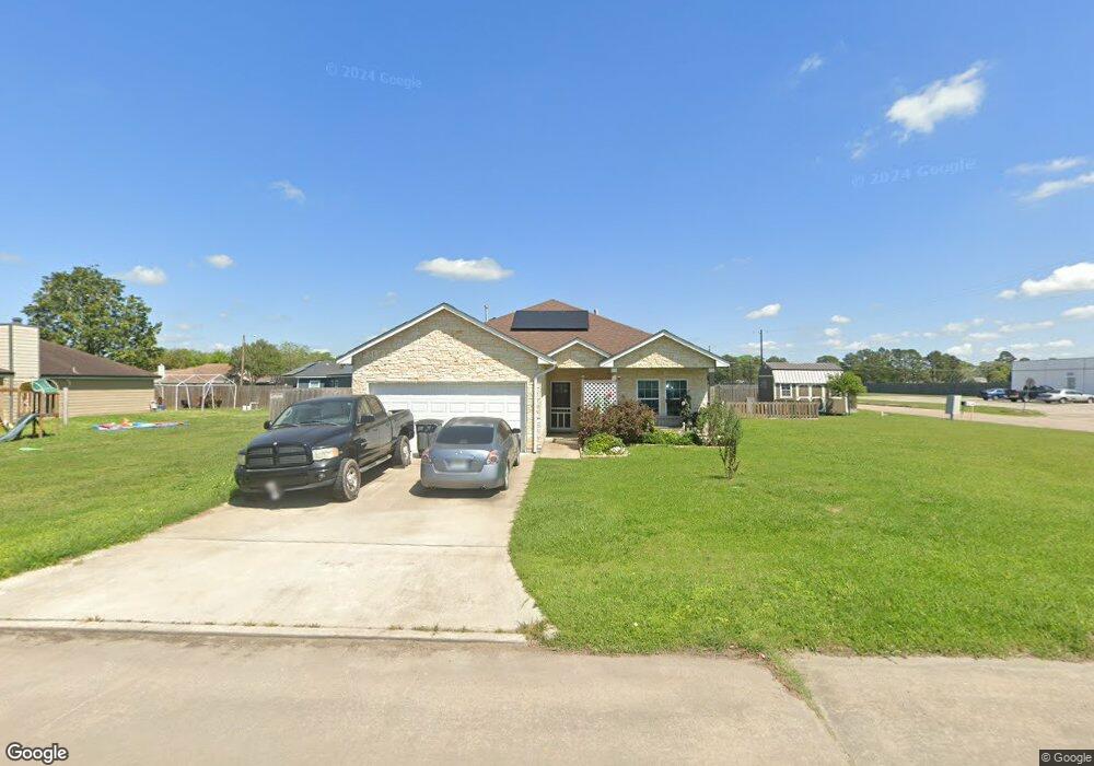 2429 Hedgerose Ln, Bay City, TX 77414 - photo 1