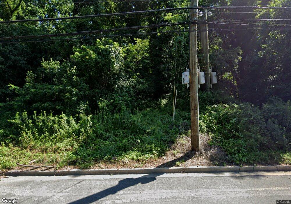 903 Hill Rd, Hyattsville, MD 20785 - photo 1