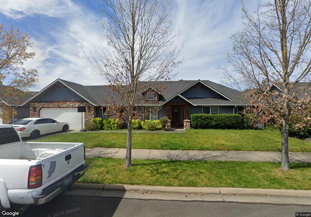 1388 Kellenbeck Ave, Grants Pass, OR 97527 - photo 1