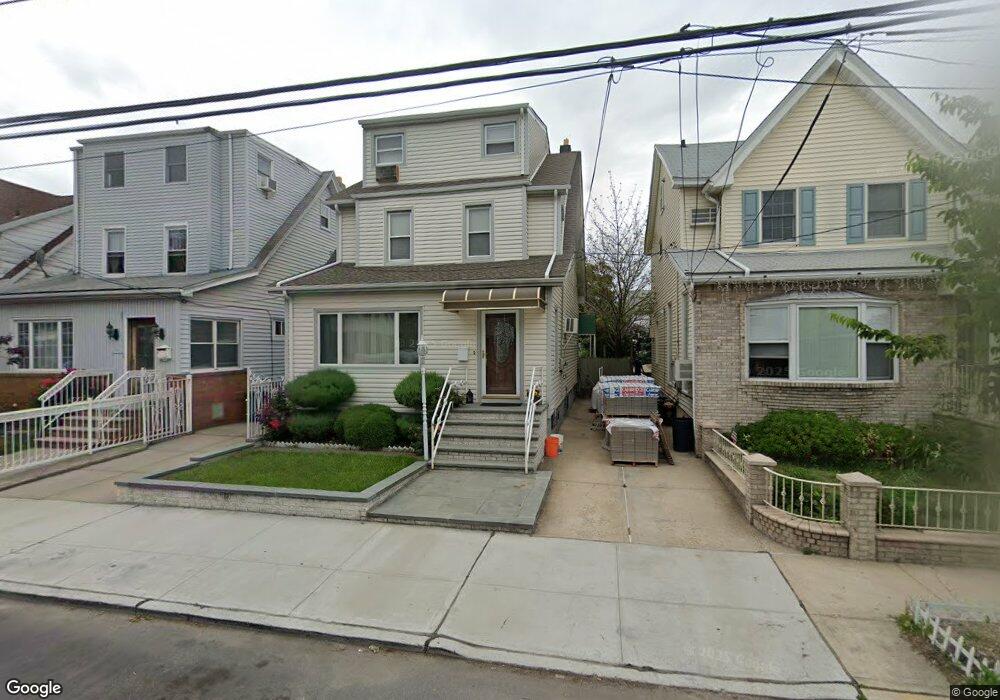 9435 Plattwood Ave, Ozone Park, NY 11417 - photo 1