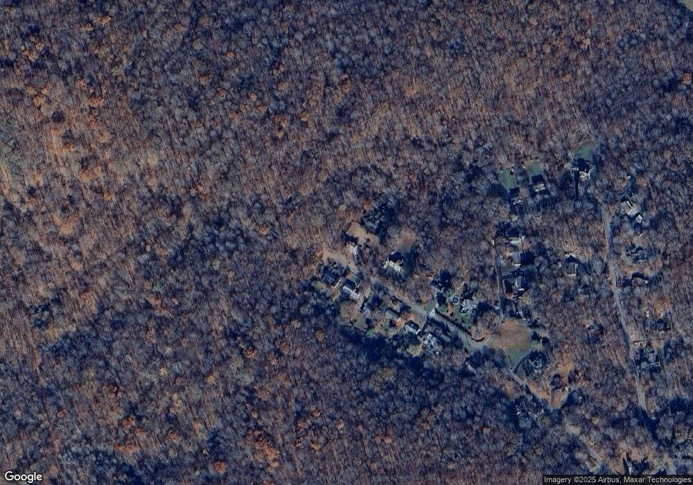 178 Walnut Dr, Pawling, NY 12564 - photo 1