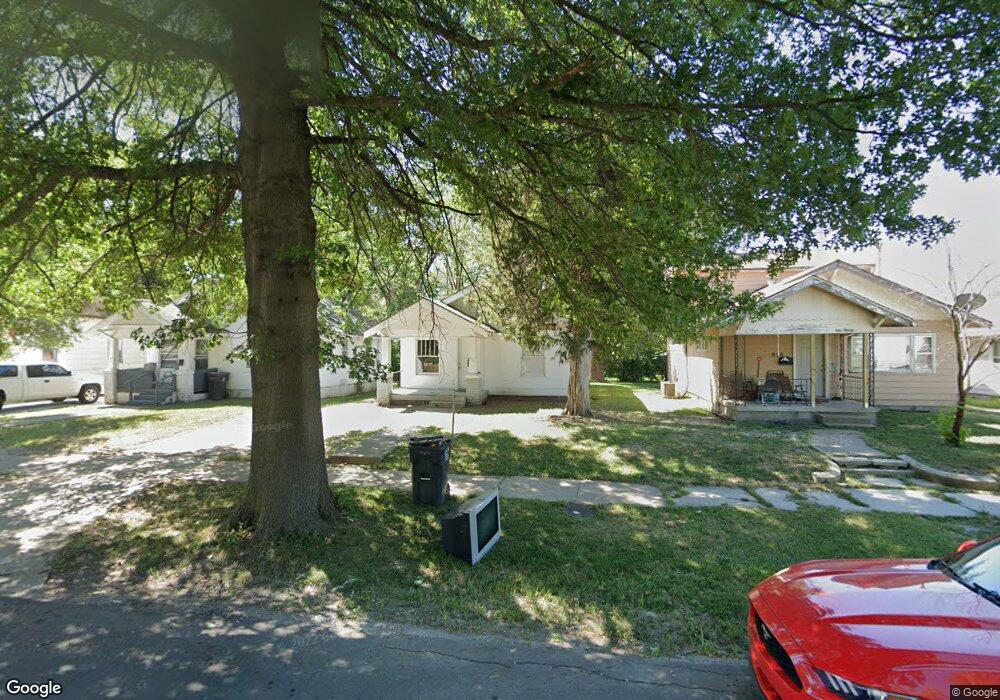 918 Franklin St, Moberly, MO 65270 - photo 1