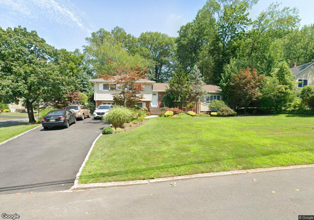 352 Ell Rd, Hillsdale, NJ 07642 - photo 1