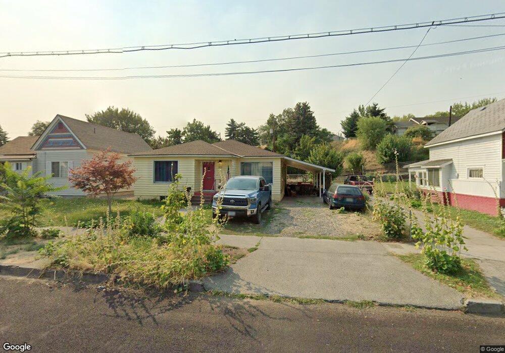 818 E 8th St, the Dalles, OR 97058 - photo 1