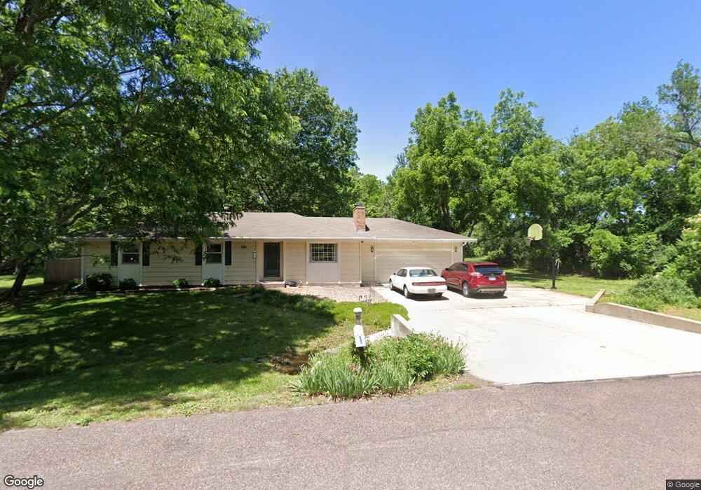 6025 SW Shady Ridge Rd, Topeka, KS 66610 - photo 1