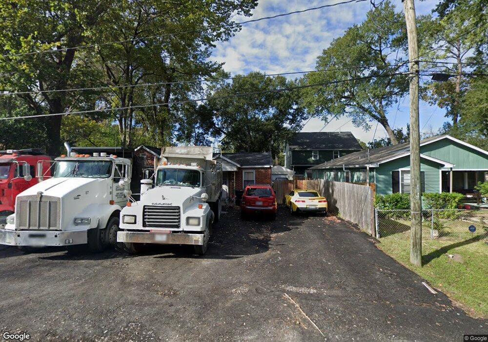 6901 Greenhurst St, Houston, TX 77091 - photo 1