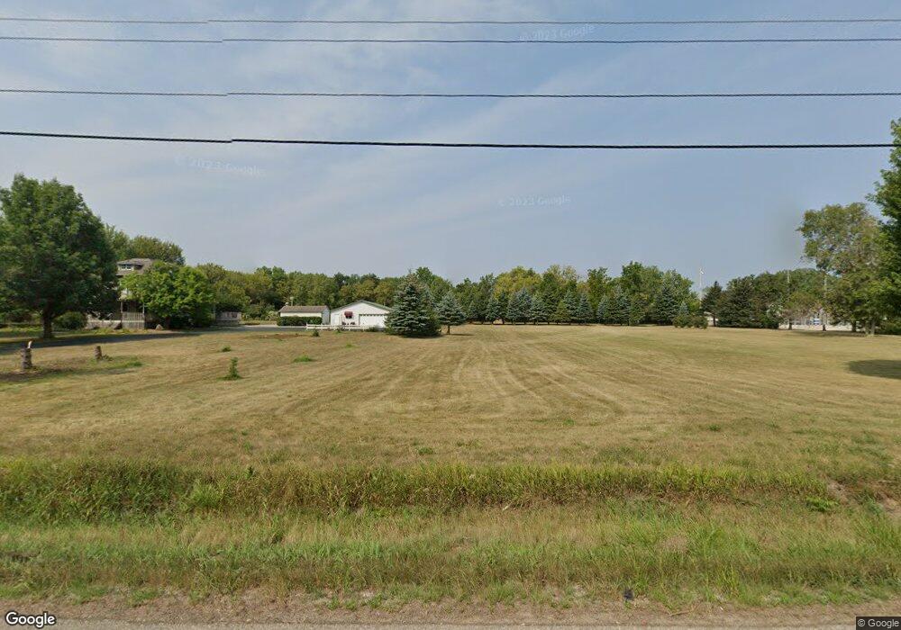 1702 4th St SE, Austin, MN 55912 - photo 1