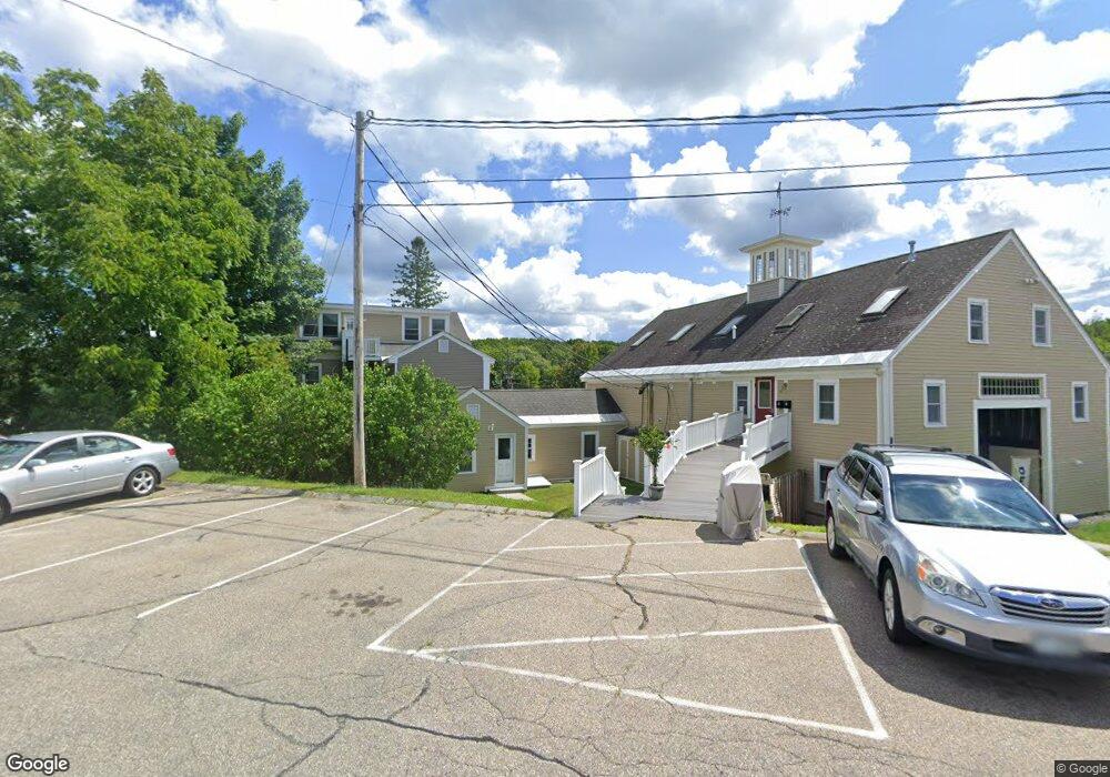 74 Exeter Rd, Newmarket, NH 03857 - photo 1