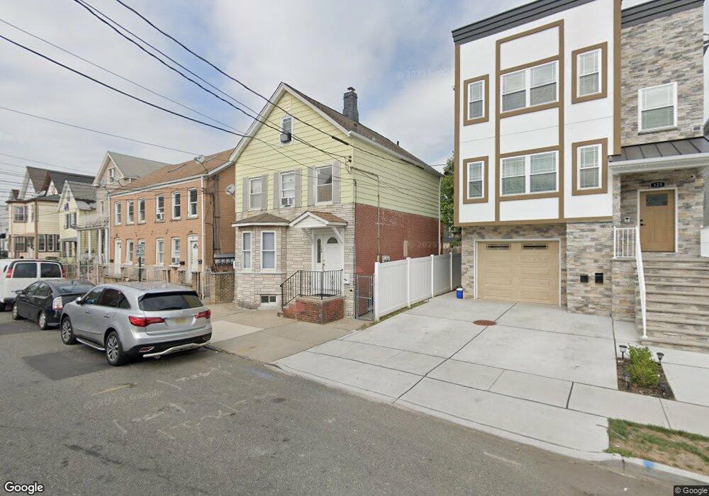 125 E Jersey St, Elizabethport, NJ 07206 - photo 1