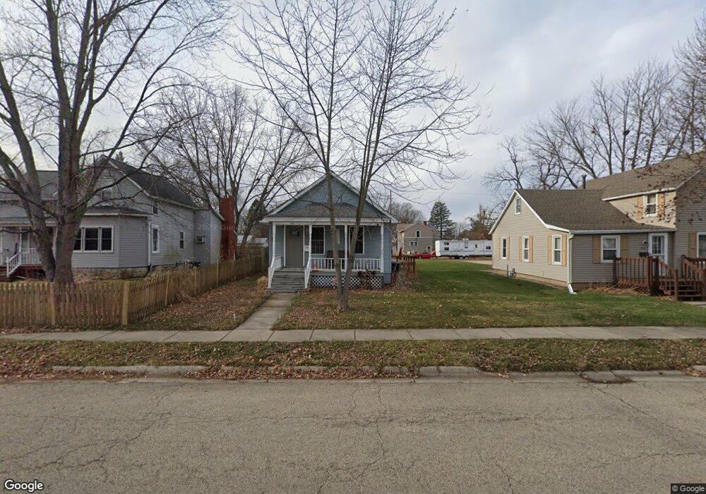 316 N 1st St, Princeton, IL 61356 - photo 1