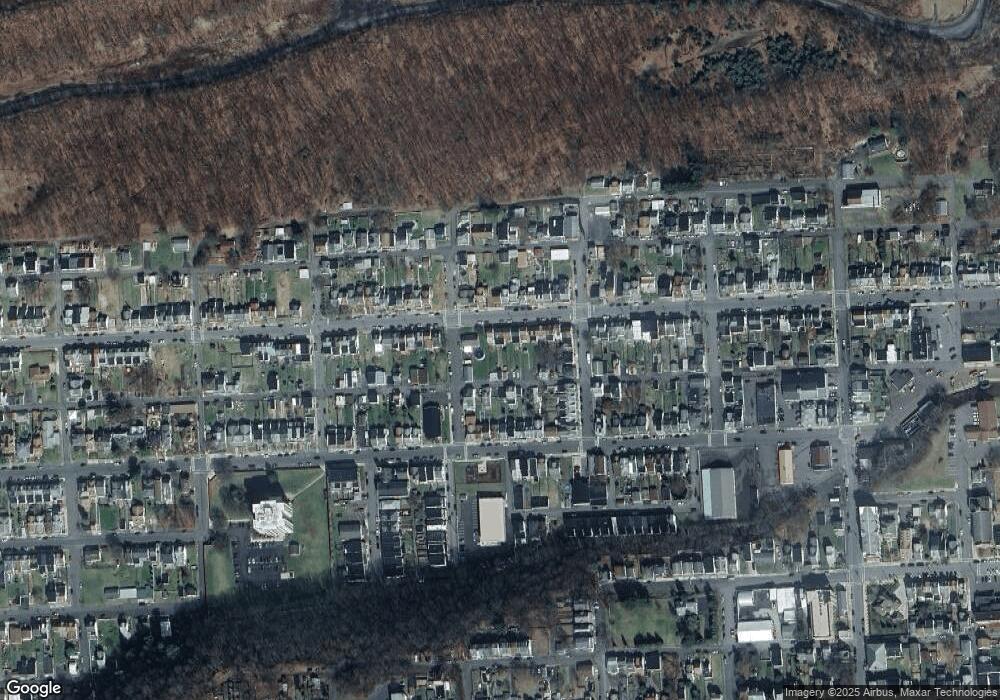 1134 W Walnut St, Coal Township, PA 17866 - photo 1