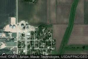 140 Howard Ave, Woden, IA 50484