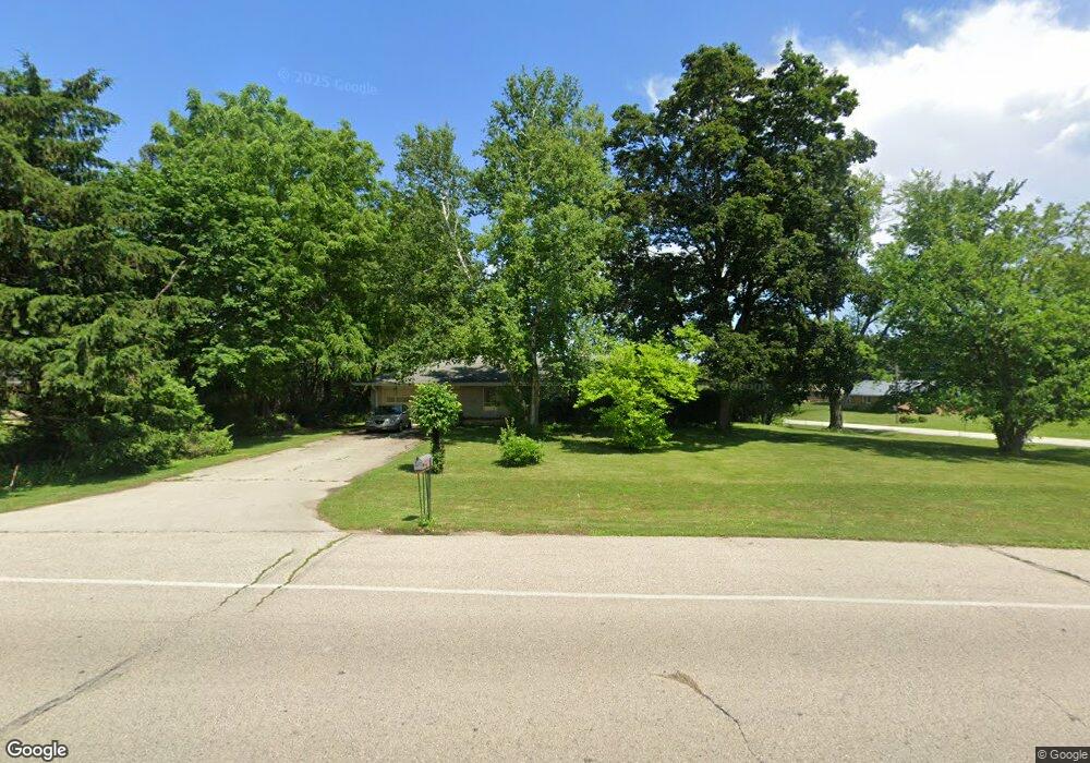 3860 Pilgrim Rd, Brookfield, WI 53005 - photo 1