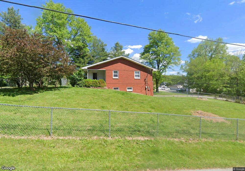 8100 Sara Ln, Georgetown, IN 47122 - photo 1