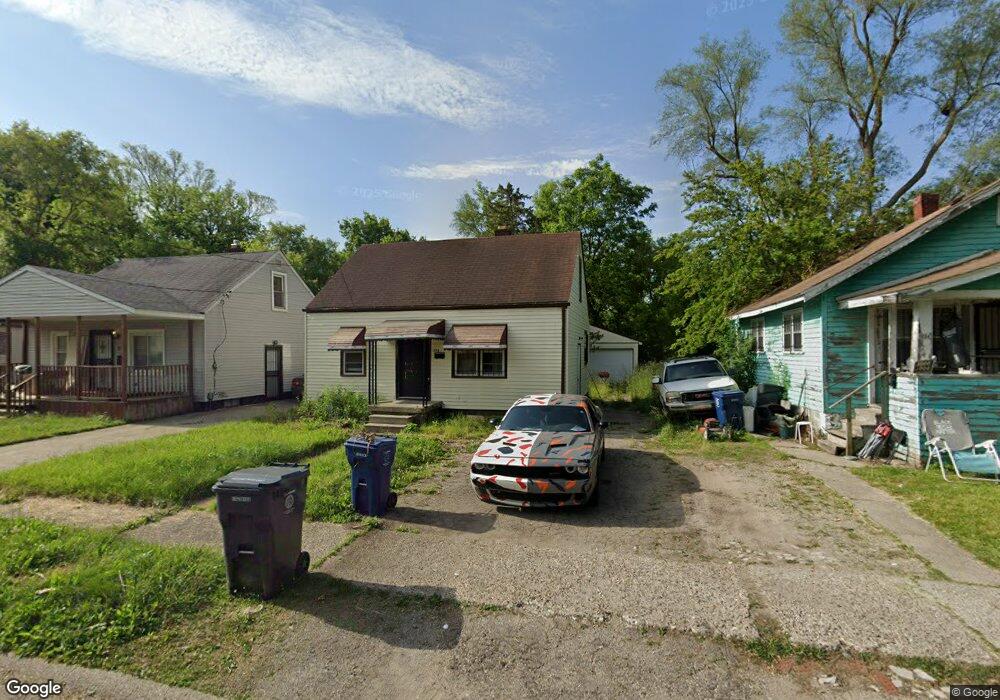 214 E Home Ave, Flint, MI 48505 - photo 1