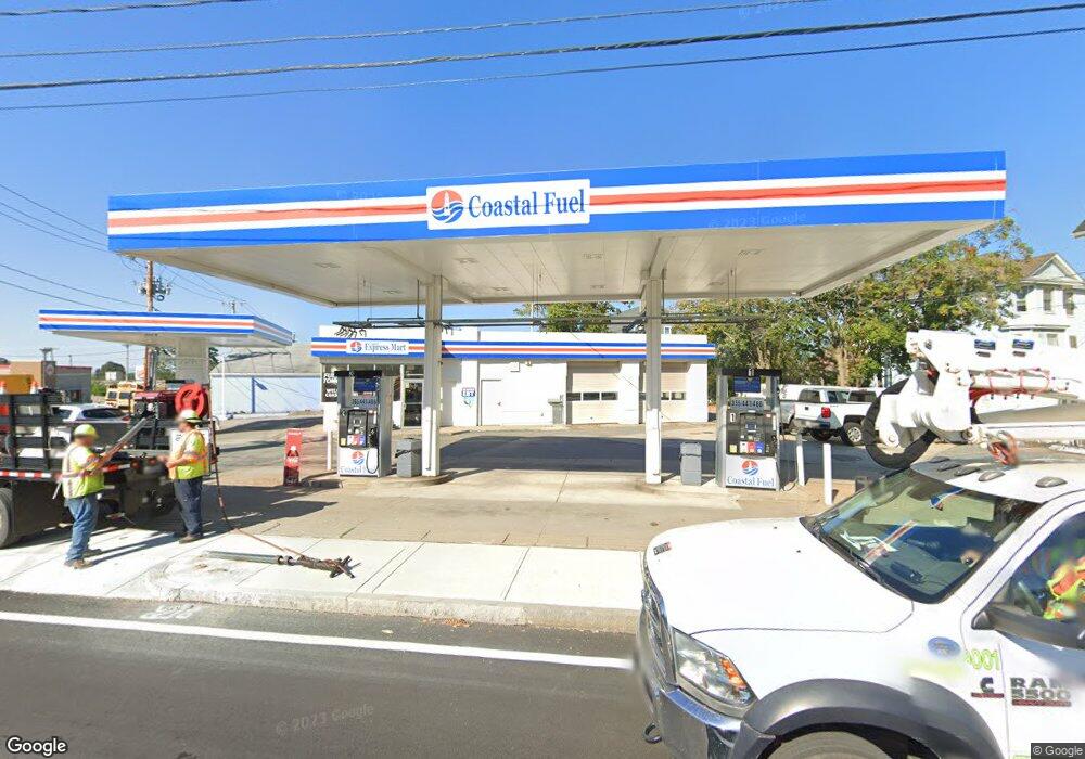 1082 N Main St, Fall River, MA 02720 - photo 1