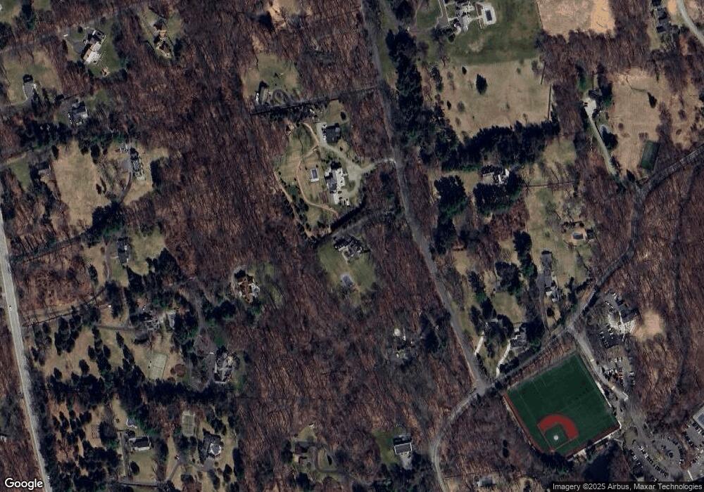 58 Briscoe Rd, New Canaan, CT 06840 - photo 1