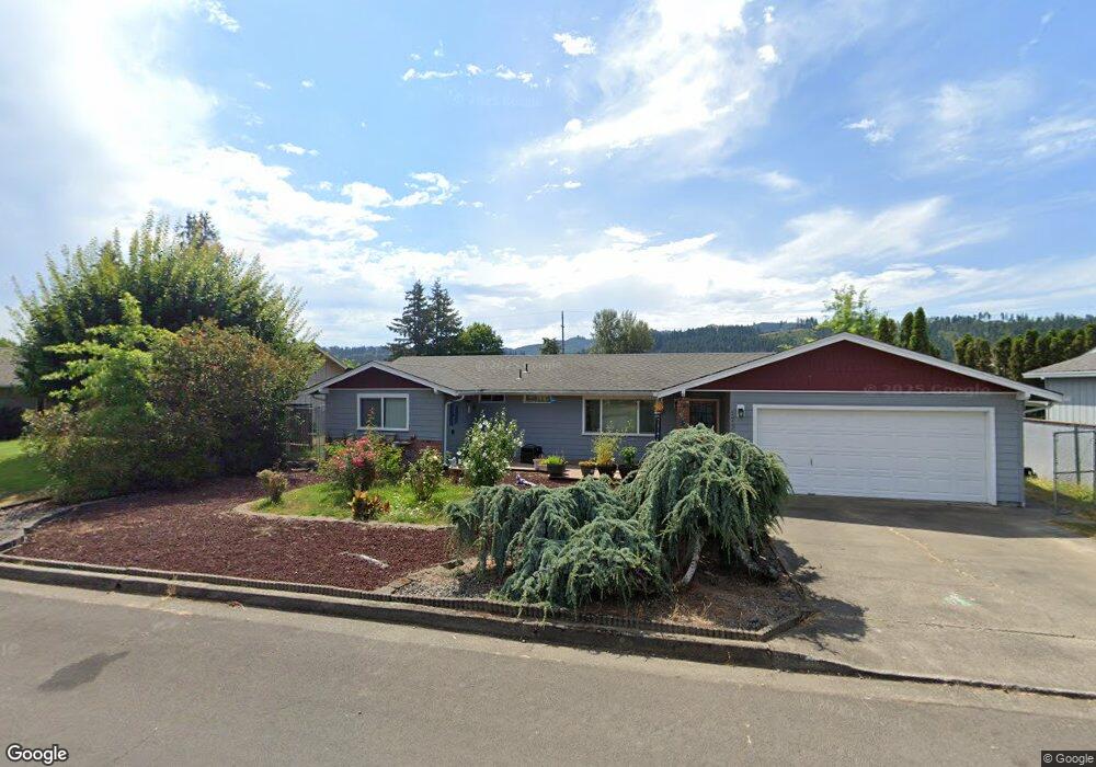 1734 Jasper Ave, Sutherlin, OR 97479 - photo 1