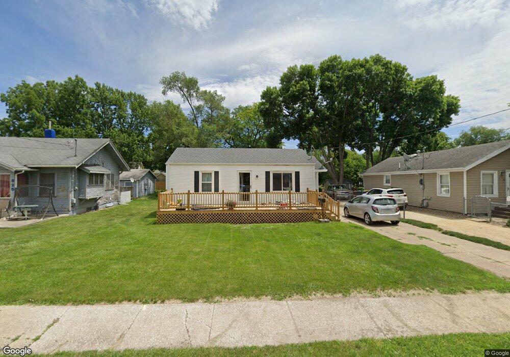 821 E 25th St, Des Moines, IA 50317 - photo 1