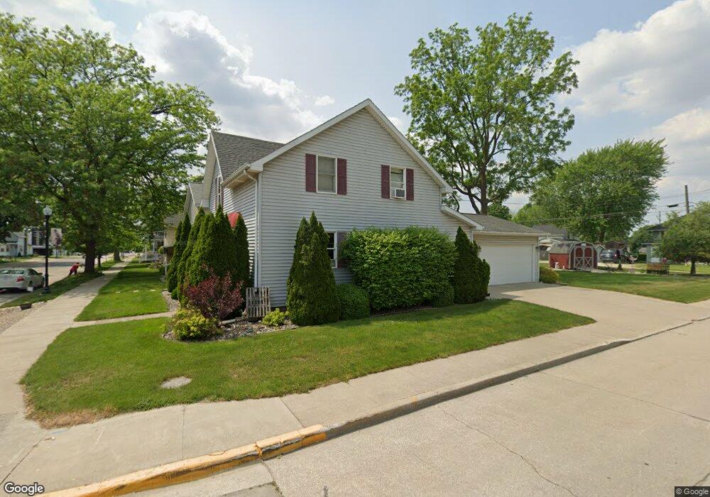 656 E Lincoln St, Nappanee, IN 46550 - photo 1
