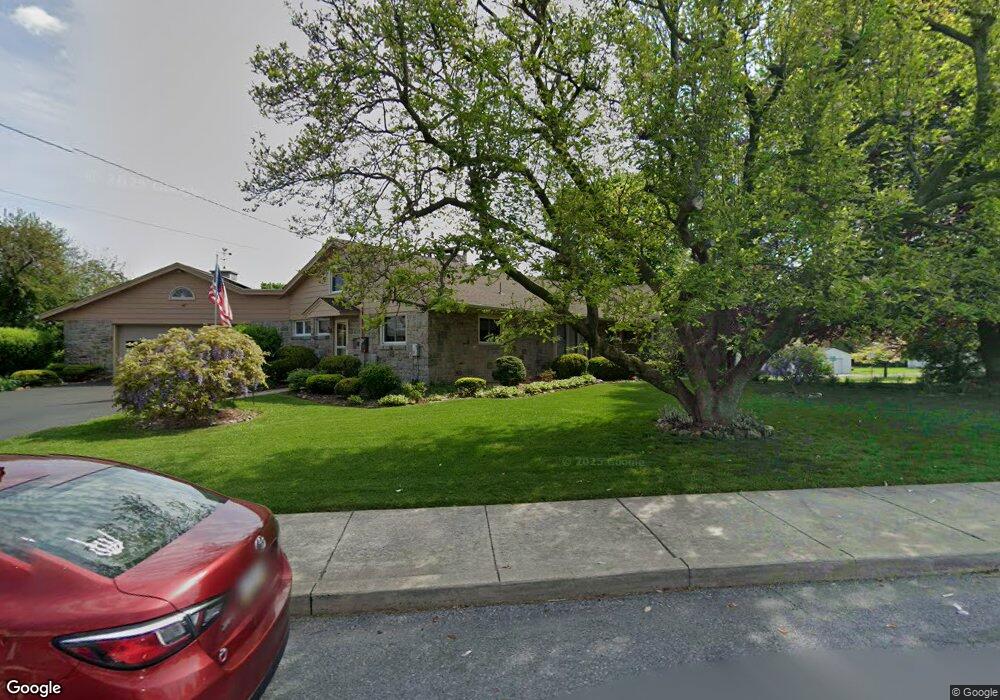 70 S Baldy St, Kutztown, PA 19530 - photo 1