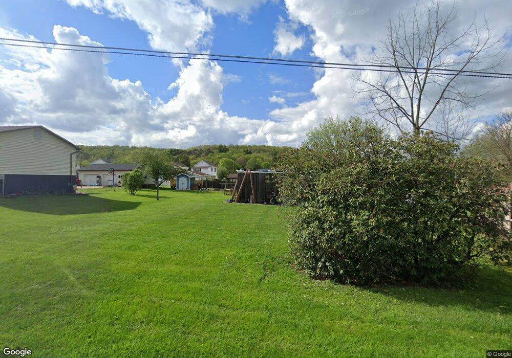 32 Hemlock St, Homer City, PA 15748 - photo 1