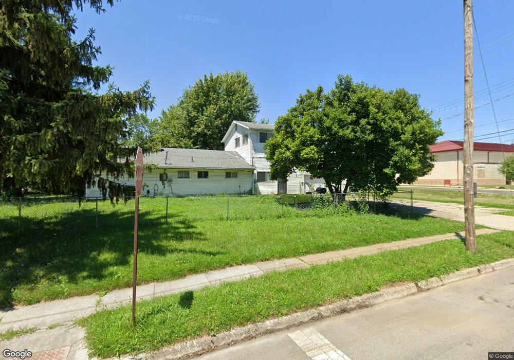 2449 Brentnell Ave, Columbus, OH 43211 - photo 1