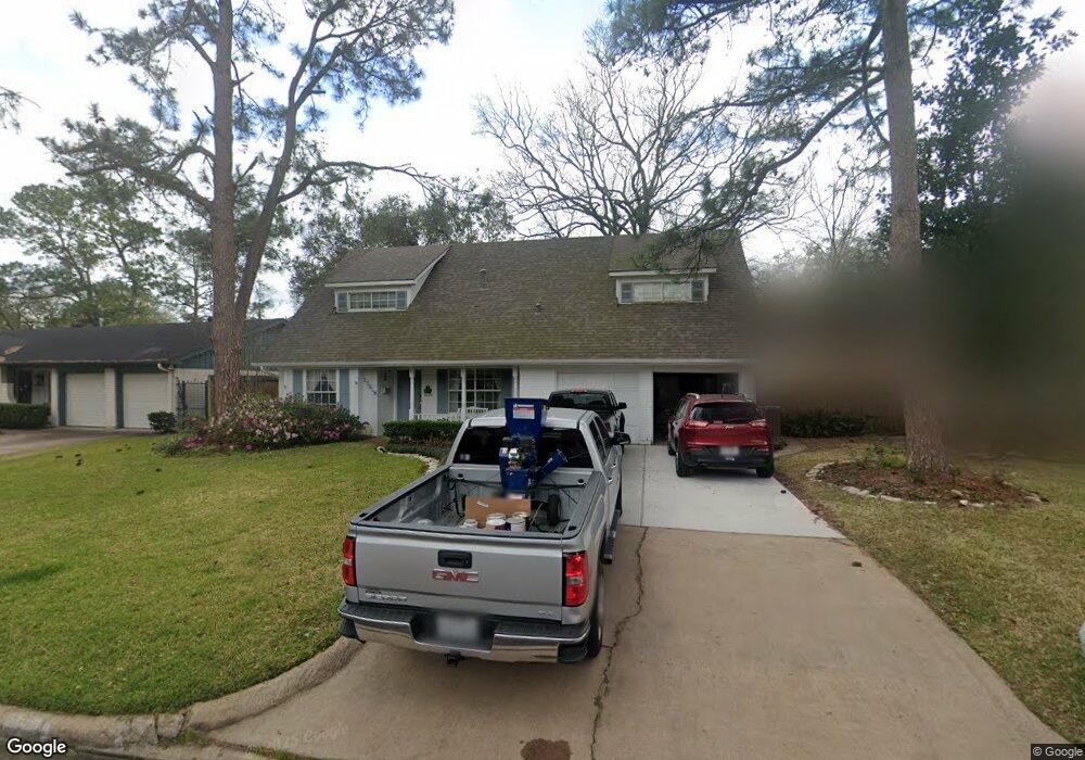 13815 Saint Marys Ln, Houston, TX 77079 - photo 1