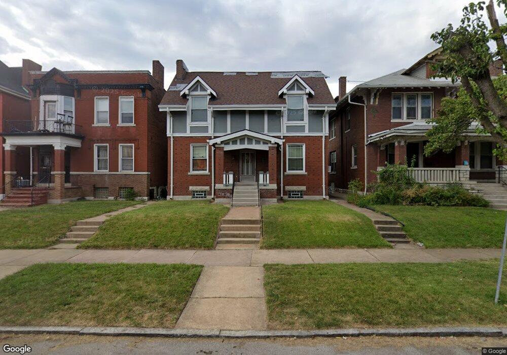 4517 Athlone Ave, Saint Louis, MO 63115 - photo 1