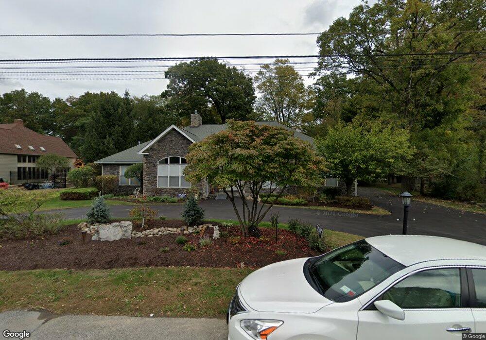 9 Whitehall Rd, Poughkeepsie, NY 12603 - photo 1