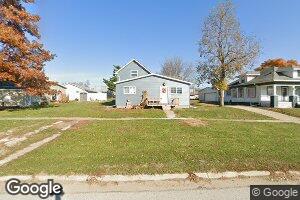 304 Center St, Garwin, IA 50632