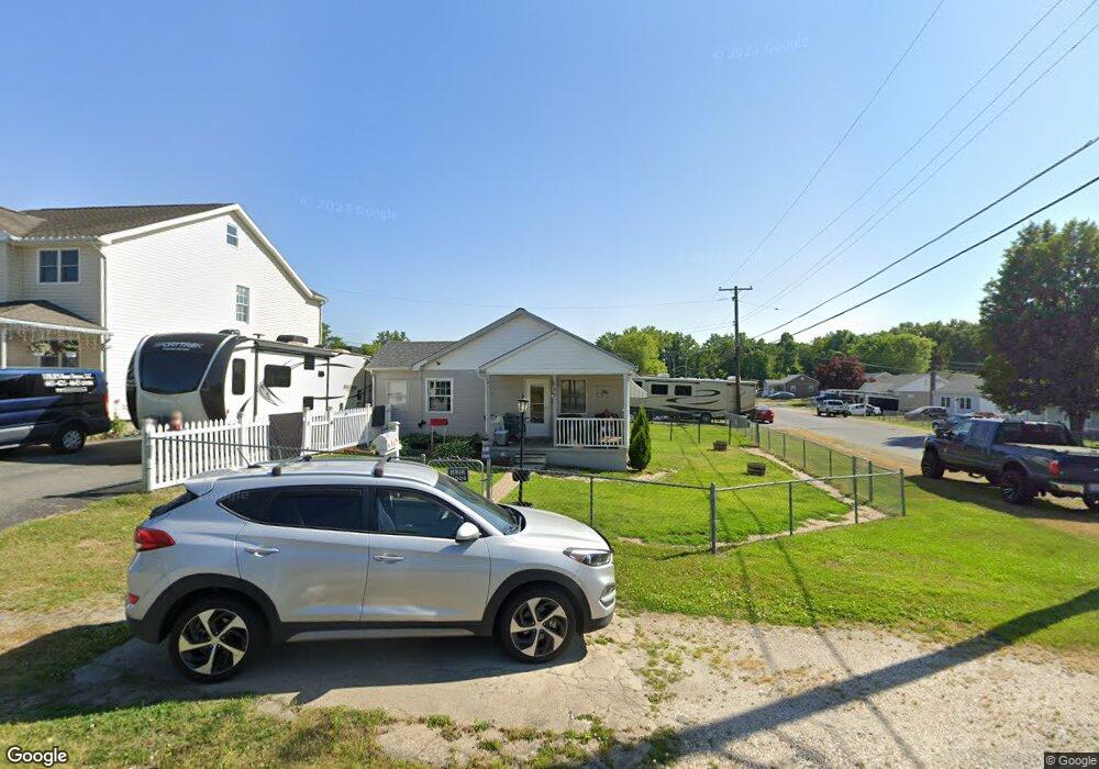 31 Compression Ct, Middle River, MD 21220 - photo 1