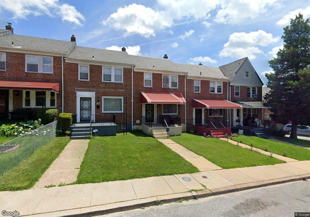1005 Wildwood Pkwy, Baltimore, MD 21229 - photo 1