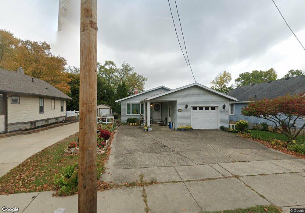 1031 N Detroit St, Xenia, OH 45385 - photo 1