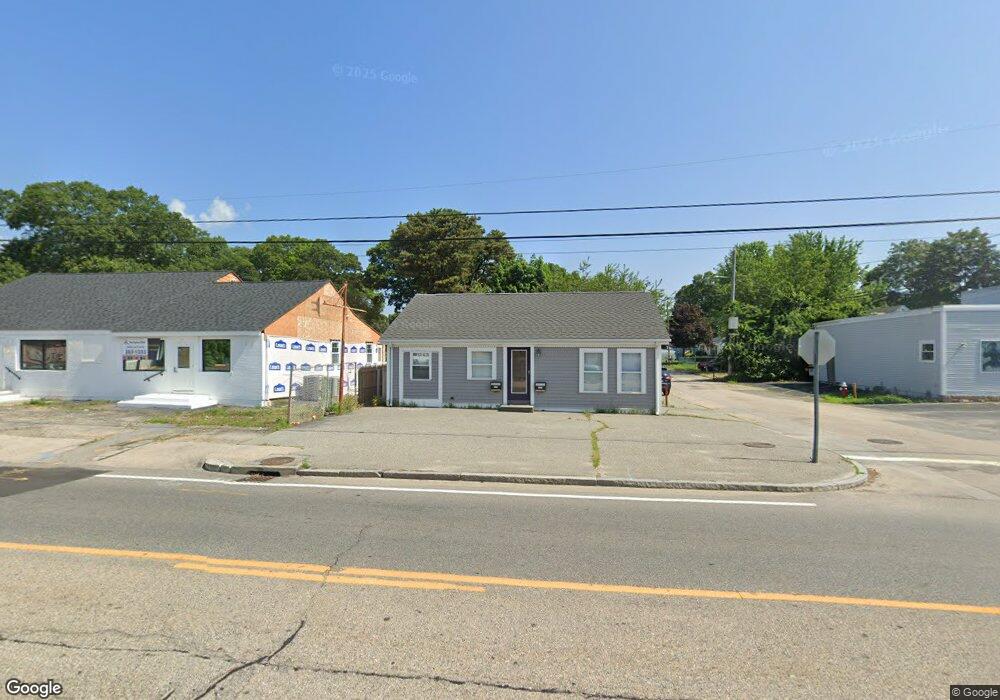 2333 W Shore Rd, Warwick, RI 02889 - photo 1