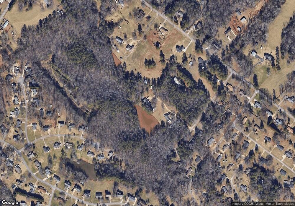 4834 Martin Place, Flowery Branch, GA 30542 - photo 1