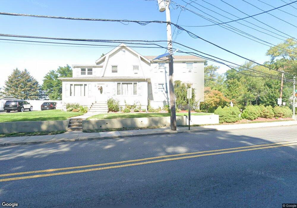 19 S Farview Ave, Paramus, NJ 07652 - photo 1