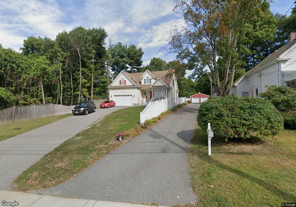 8 Stevens St, Stoneham, MA 02180 - photo 1