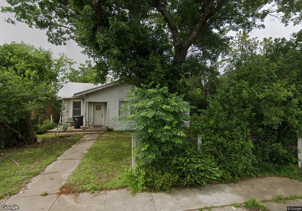 109 Ross St, Cleburne, TX 76031 - photo 1