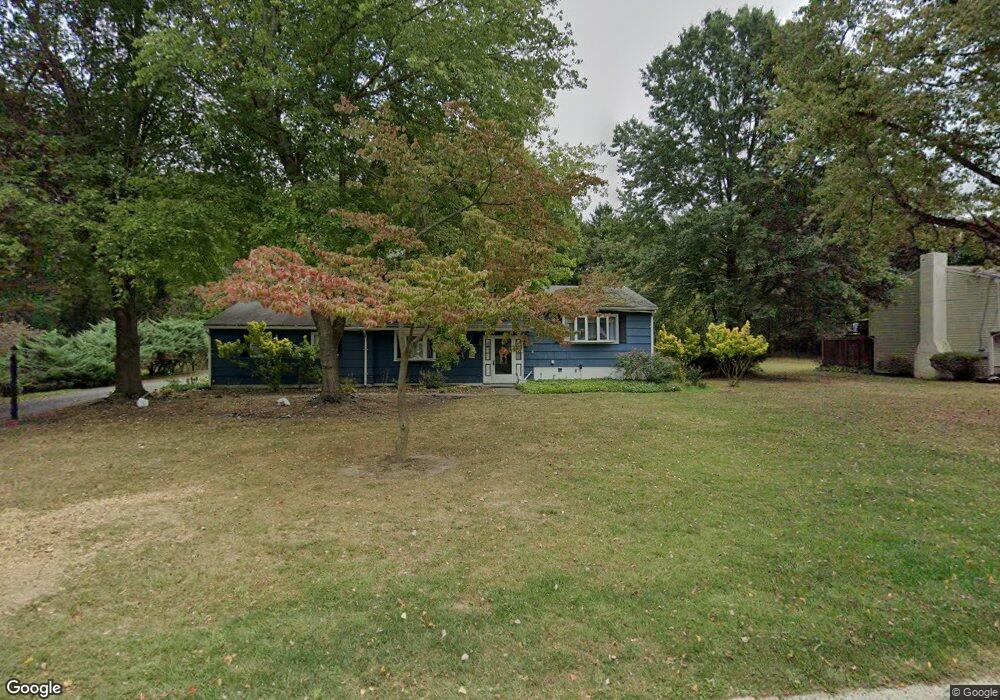 8 Oak Branch Rd, East Windsor, NJ 08512 - photo 1