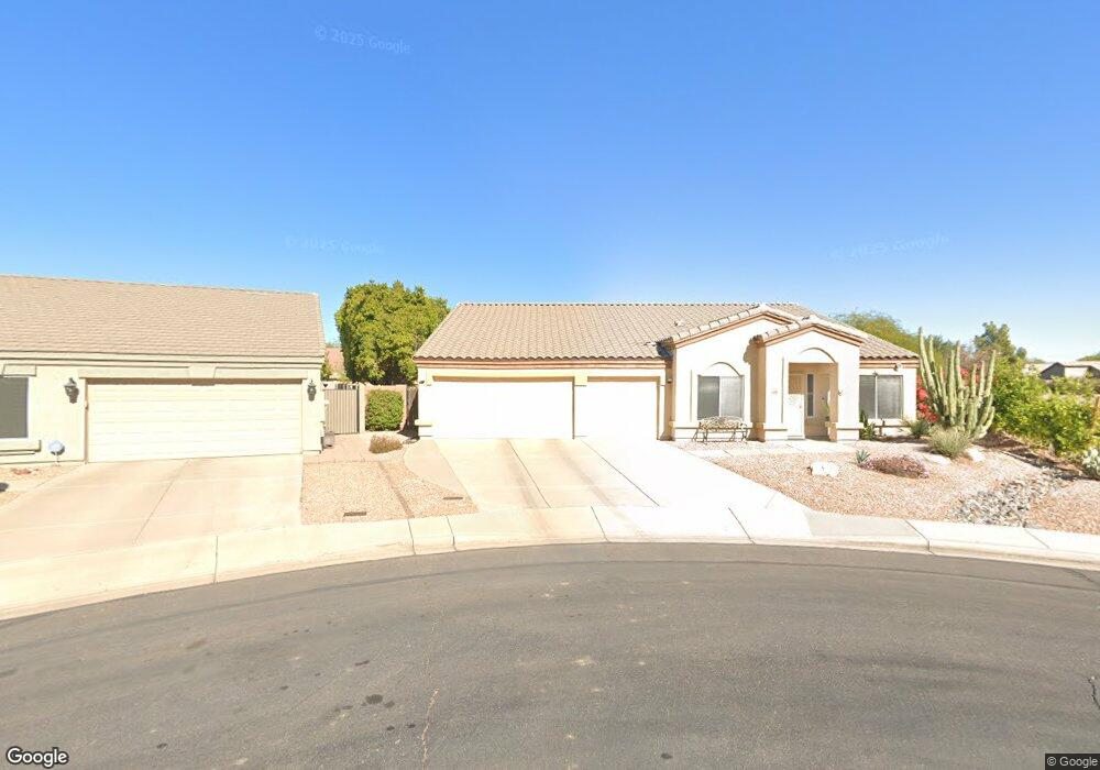 10524 E Emerald Cir, Mesa, AZ 85208 - photo 1