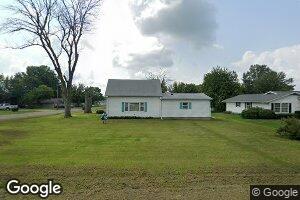 1580 Laurel St, Hamilton, IL 62341